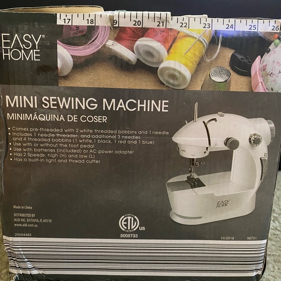 Mini Portable Sewing Machine - Picture 3 of 5